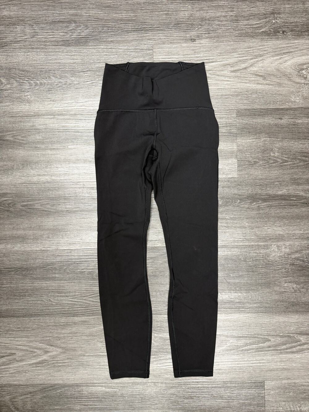 Lululemon Leggings Black Women’s Size 4 Like New